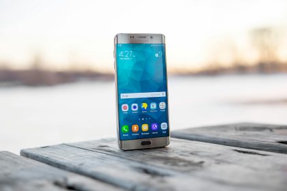 How Mobile Casino Game Design Makes Online Play Easier for Beginners